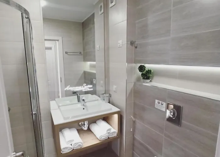 Tranquilo Escapes דירה