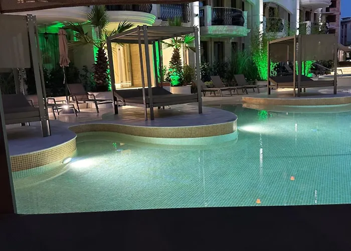 Tranquilo Escapes דירה *